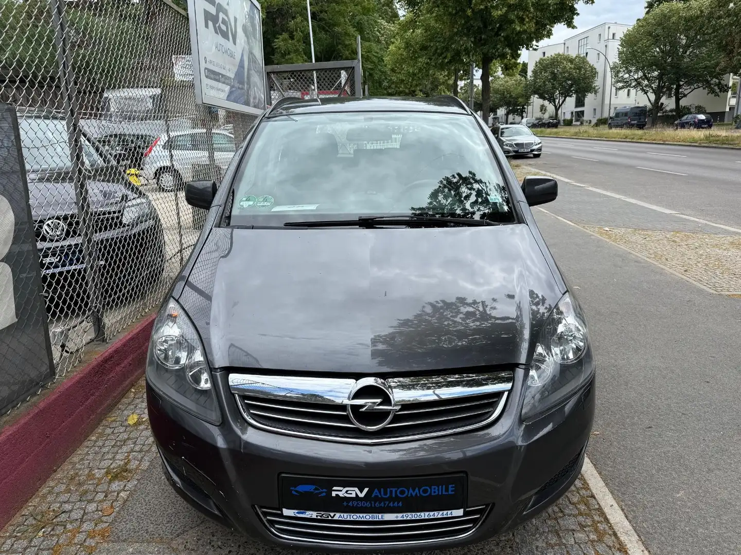 Opel Zafira B Family *7 SITZE*AHK Gris - 2