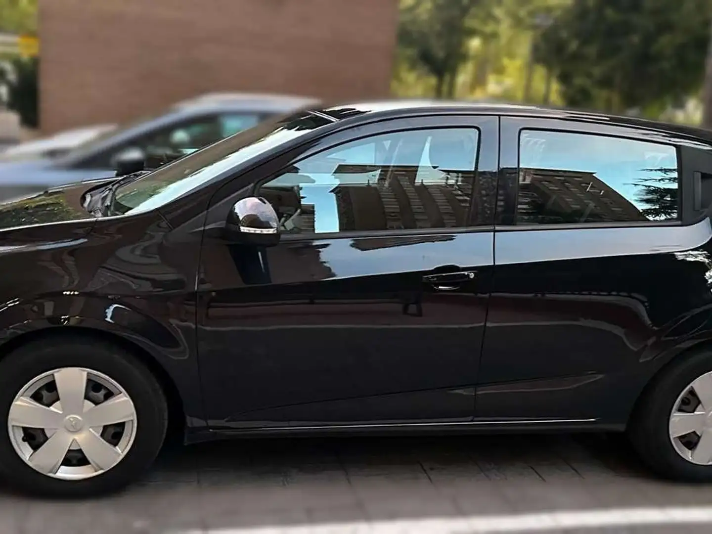 Chevrolet Aveo 1.3 95 CV LT+ Negro - 2