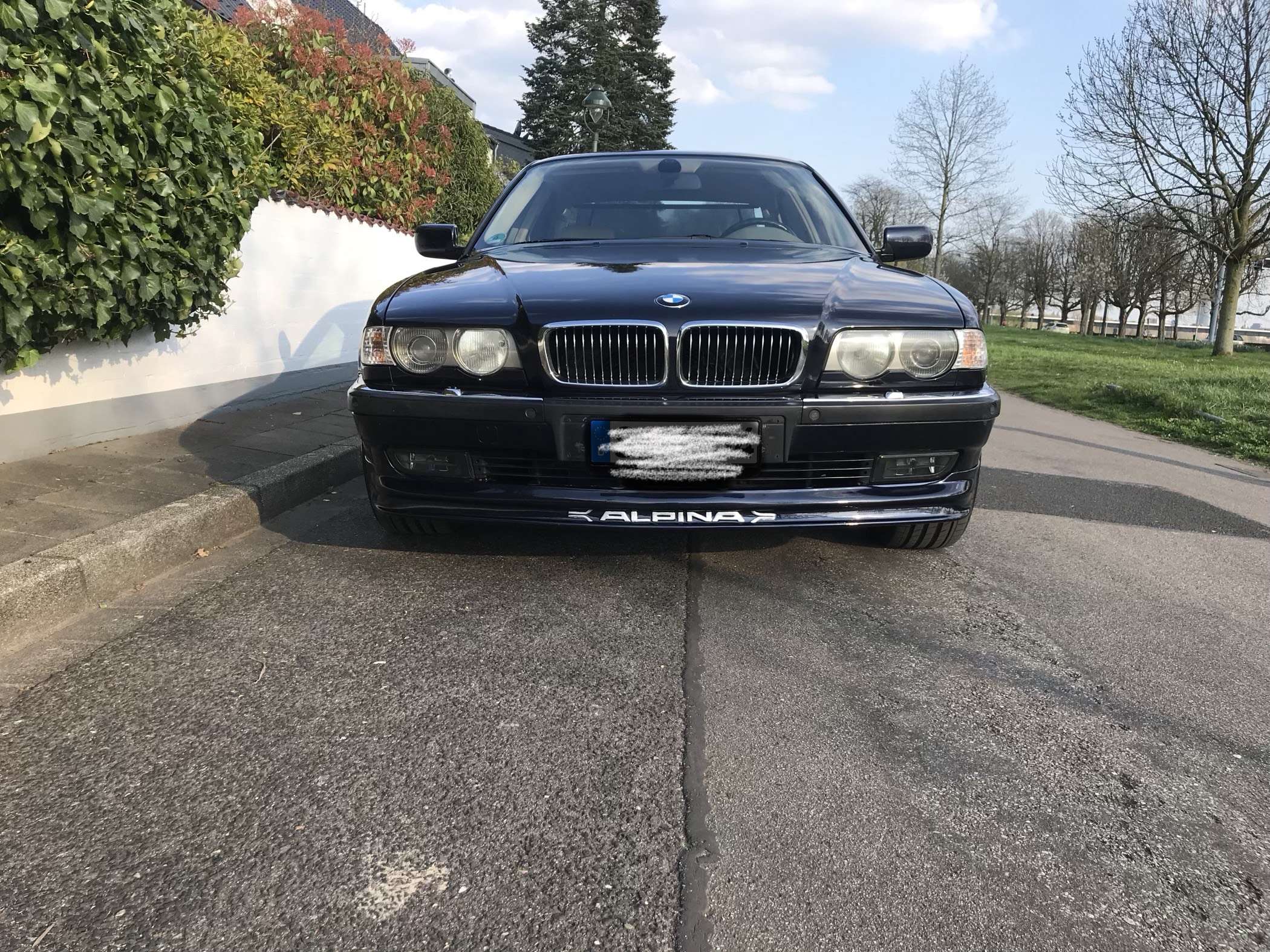 Second hand Bmw 7 Series 740i