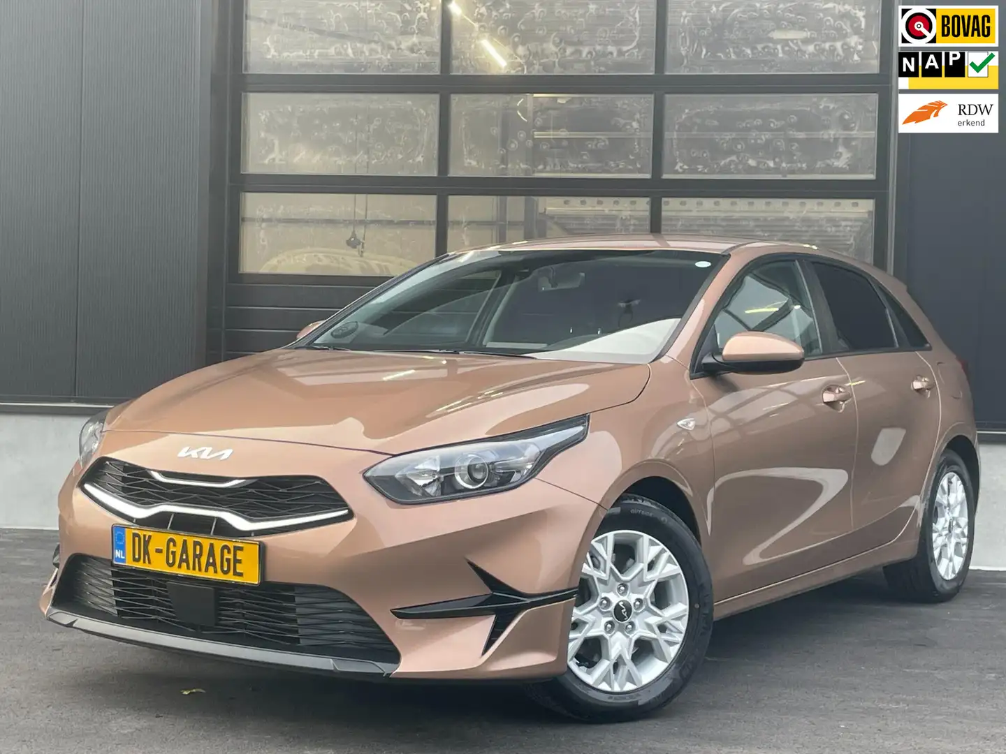 Kia Ceed SW / cee'd SW Sportswagon 1.0 T-GDi DynamicLine|CARPLAY|STOEL-,S Marrone - 1