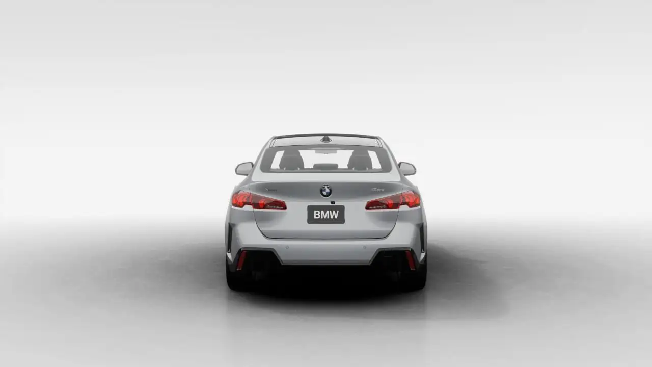 BMW 2 Series снимка BMW 2 Series