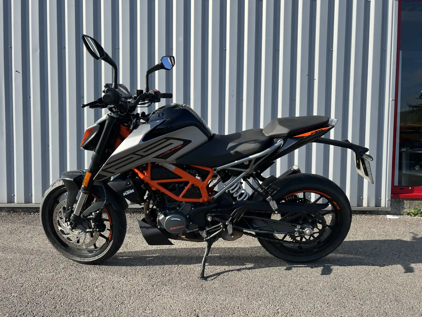 KTM 125 Duke - 2