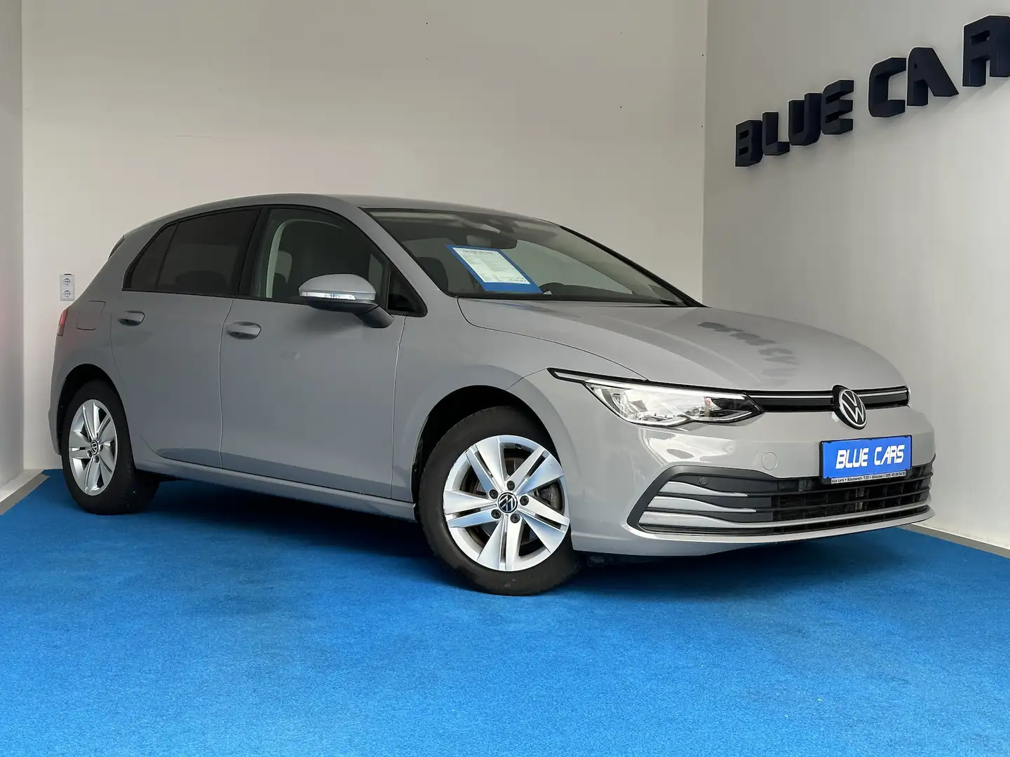 Volkswagen Golf VIII 2,0 DSG/Life/NAV/LED/ACC/AppleCarPlay Grau - 1