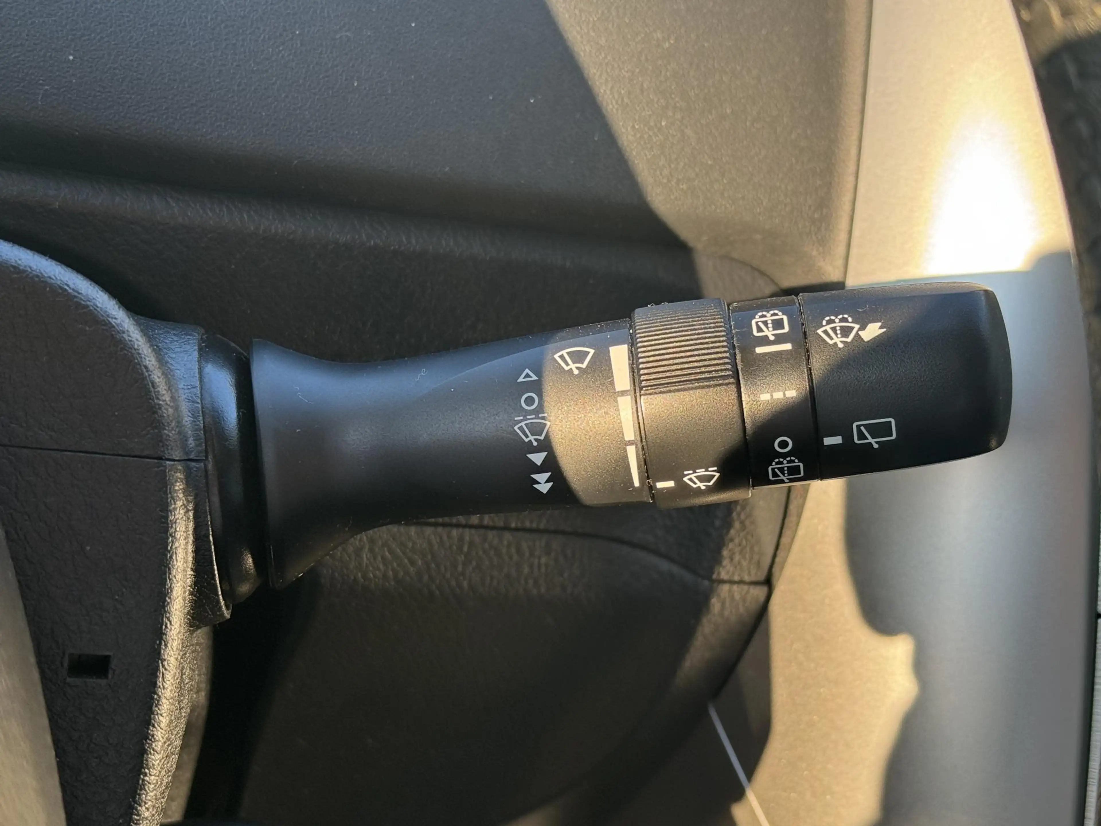 Toyota Verso 1.8 VVT-i Business Titanium CAMERA TREKHAAK PANO L — photo 16