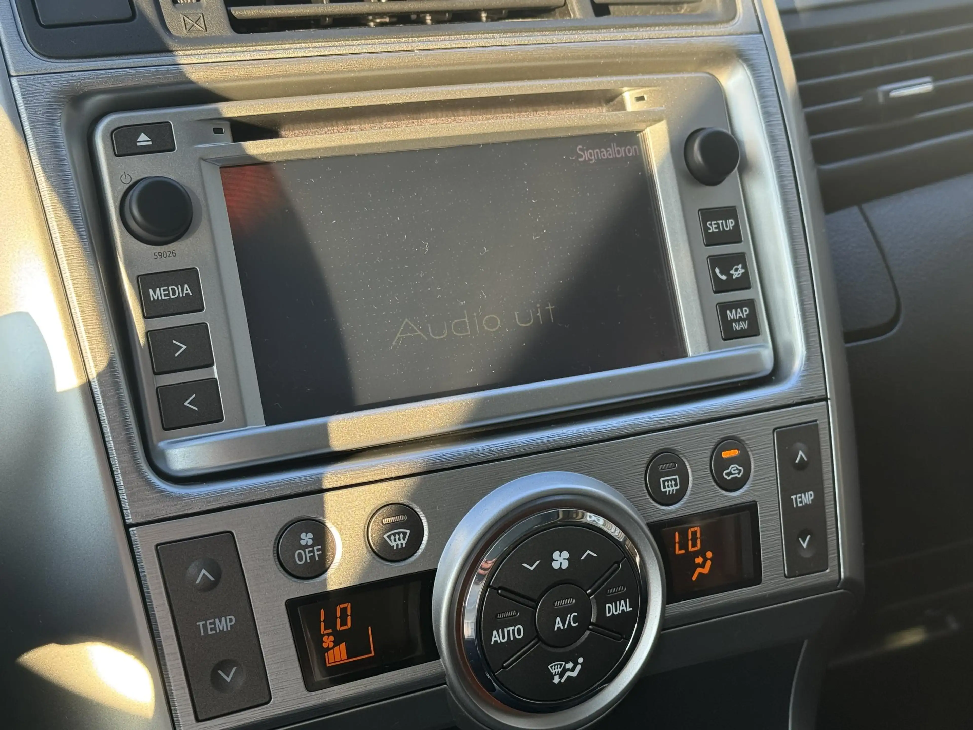 Toyota Verso 1.8 VVT-i Business Titanium CAMERA TREKHAAK PANO L — photo 18