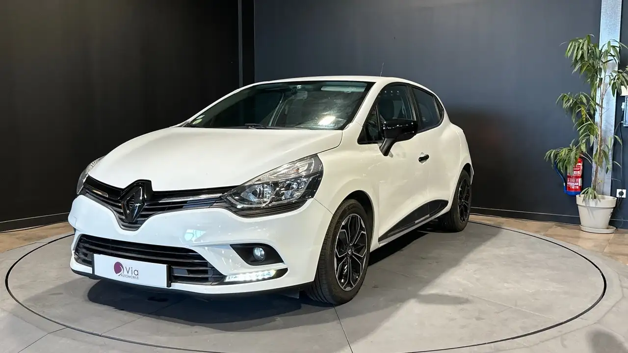 Renault Clio dCi 90 E6C EDC Limited