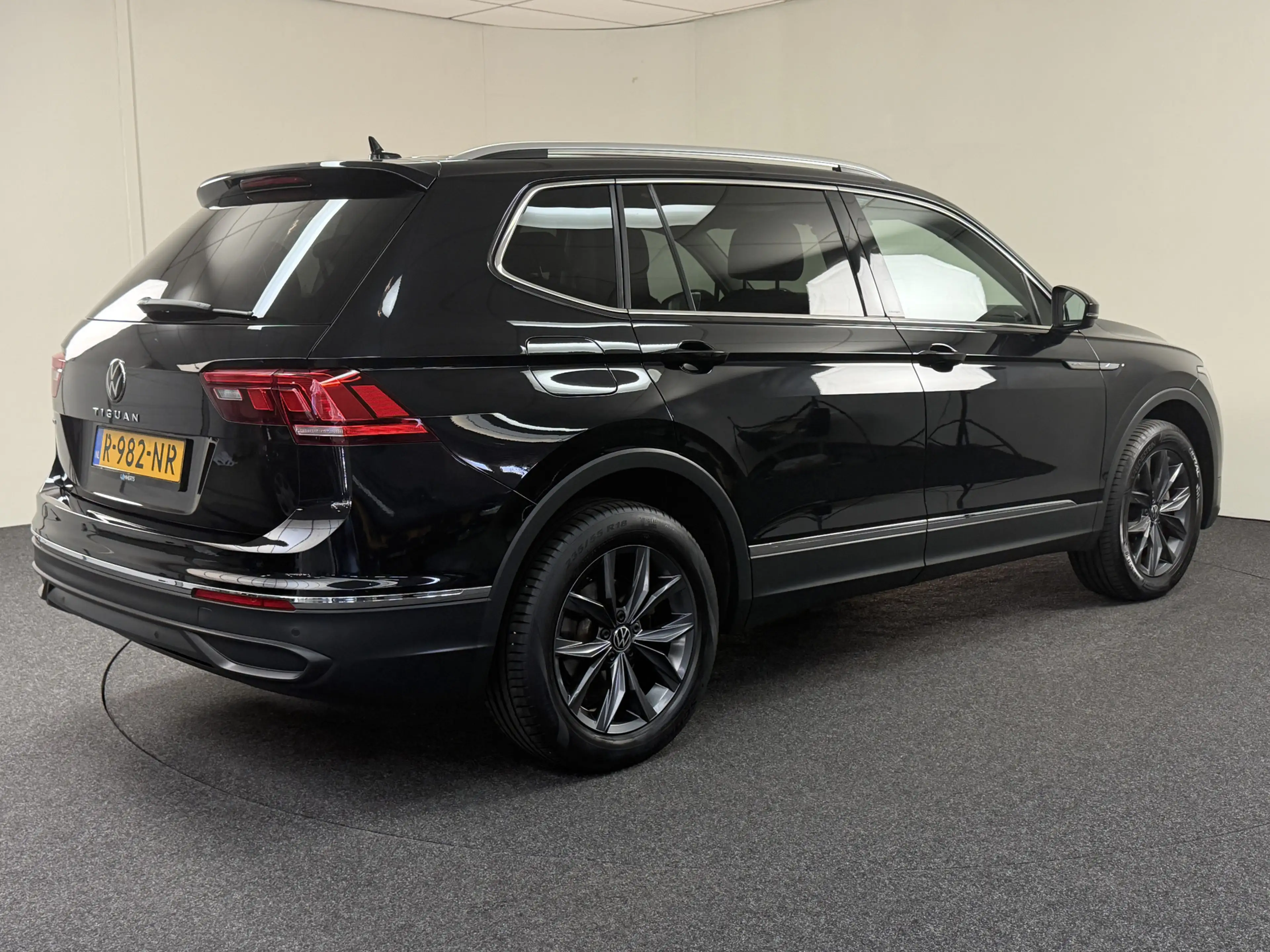 Volkswagen Tiguan Allspace 1.5 TSI 150 PK DSG Life Business 7p. Carplay / Vir — photo 5