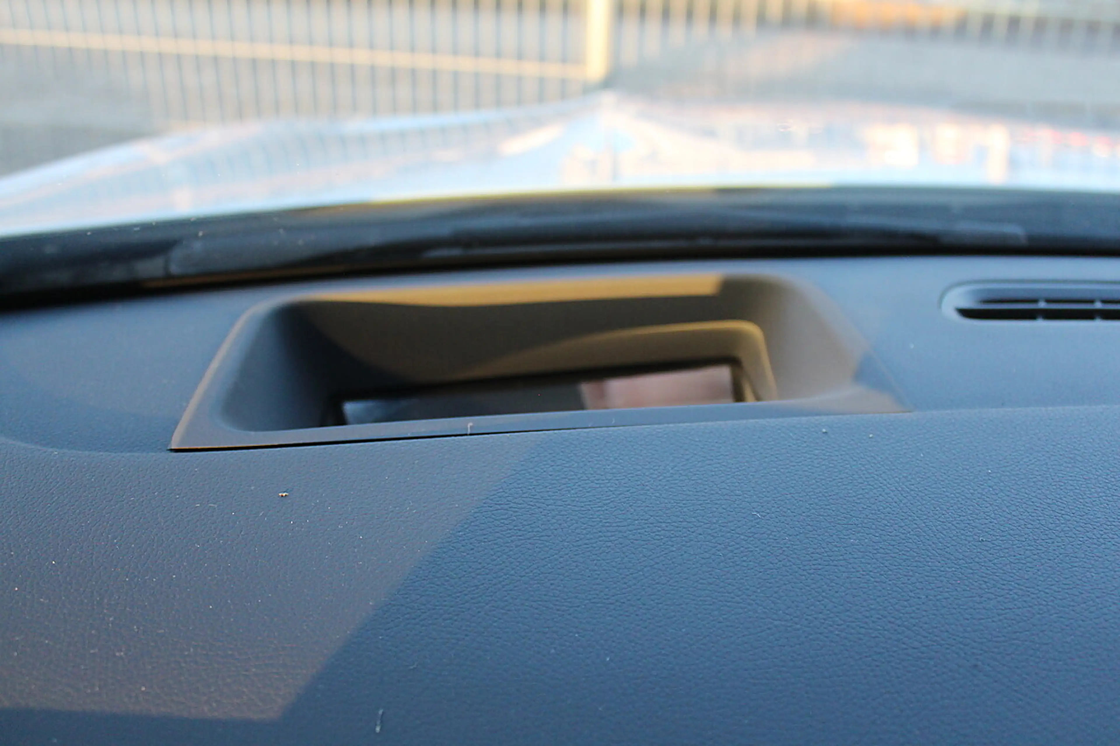 Mercedes-Benz CLA 220 d Shooting Brake 4MATIC Aut. AMG Line Head UP K... — photo 13