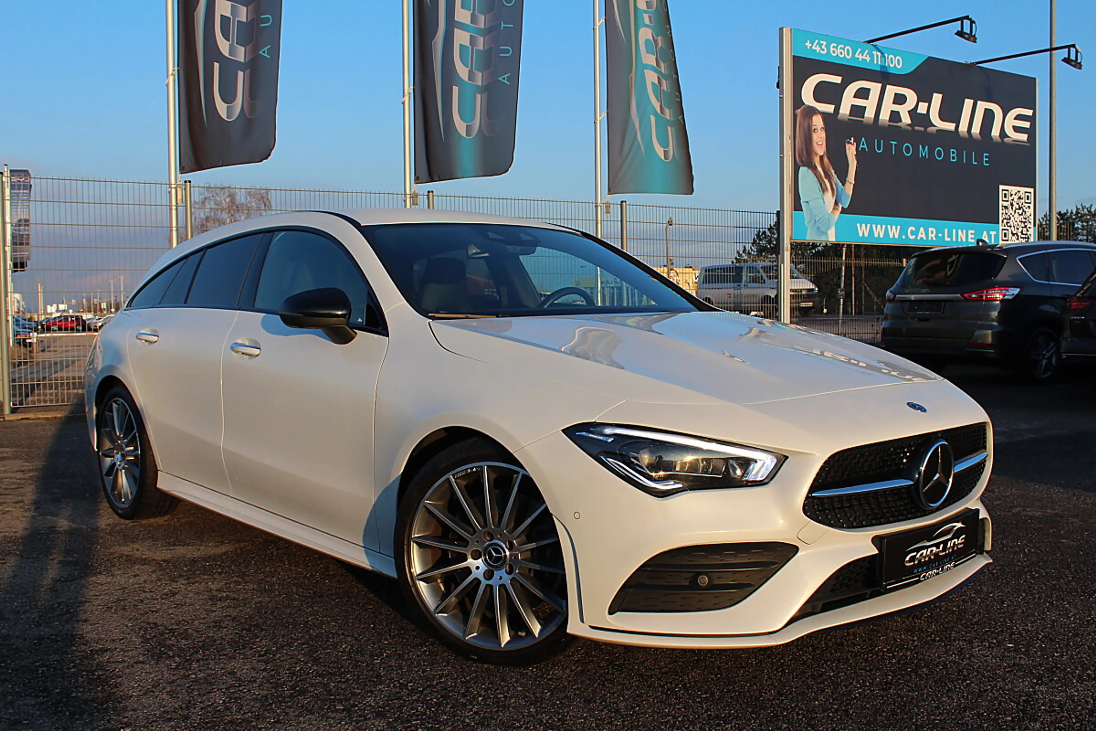 Mercedes-Benz CLA 220 d Shooting Brake 4MATIC Aut. AMG Line Head UP K...