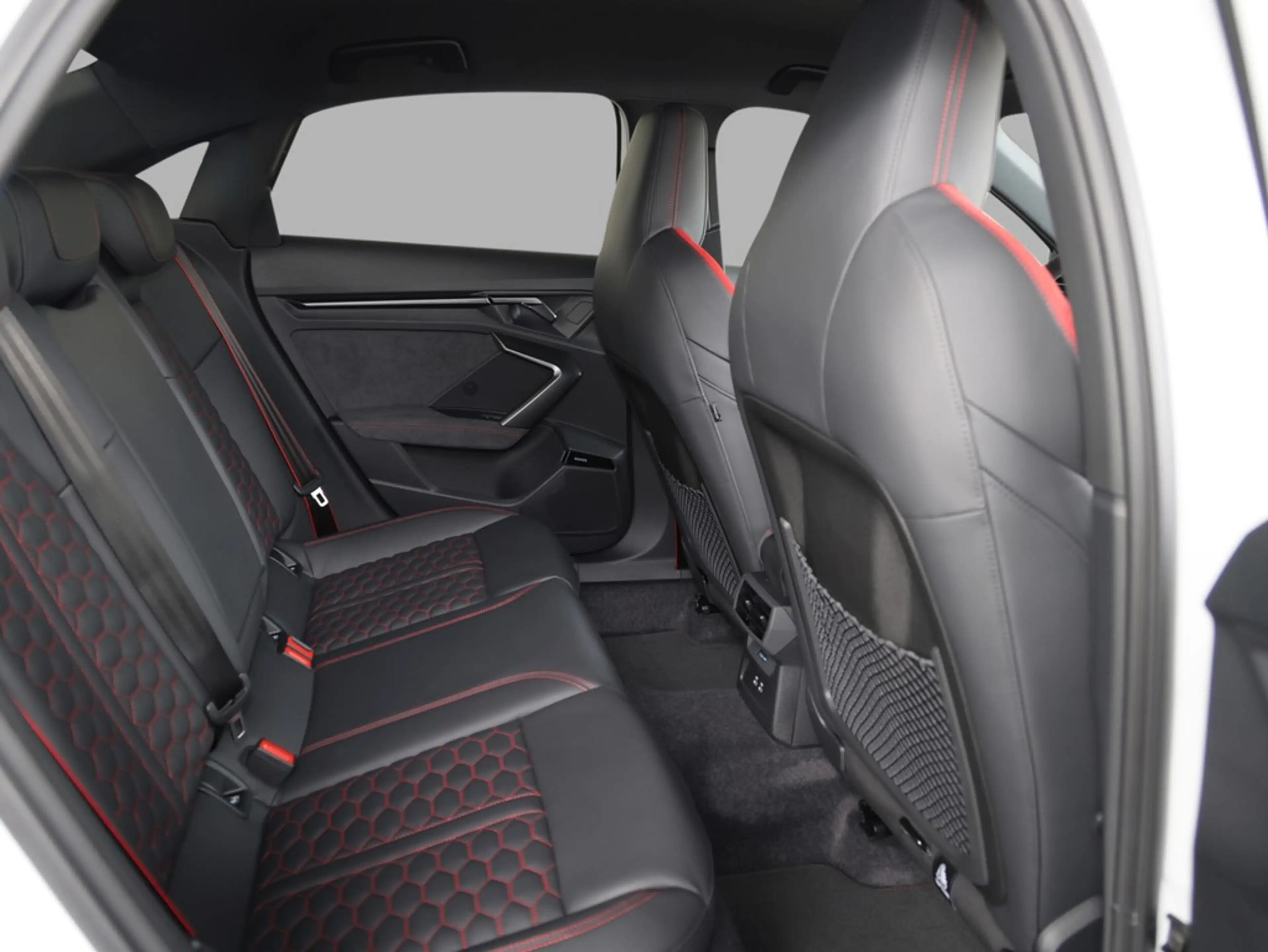 Audi RS3 RS 3 Limousine 294 kW S tronic — photo 13