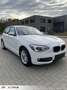 BMW 118 d PDC Bi-Xenon Sitzheizung Klimaautomatik Blanc - thumbnail 4
