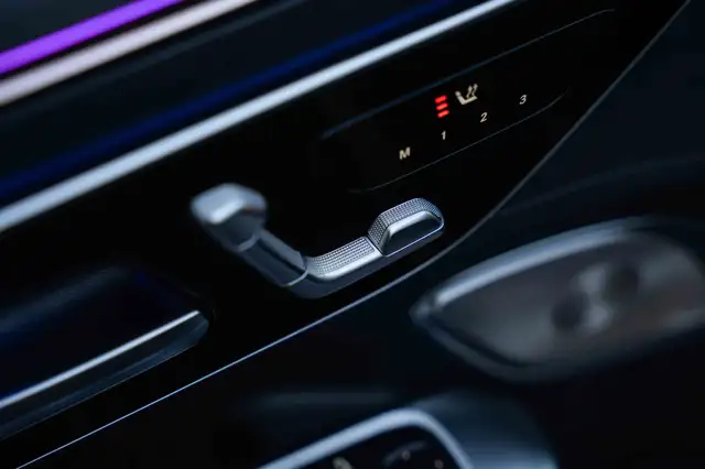Mercedes-Benz Eqe view 13