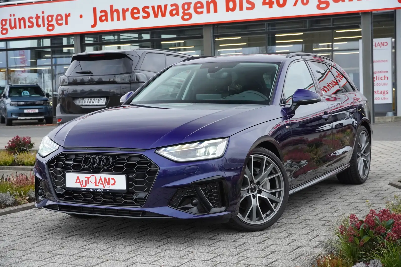 Audi A4 Avant 40 quattro S-Line LED Navi ACC Head-Up Blau - 2