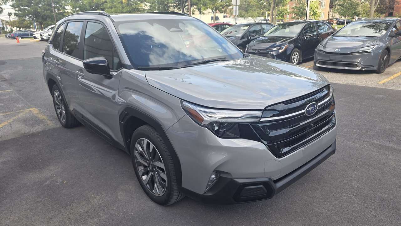 2026 Subaru Forester Premier Very good choice !! low km ! / Bon achat ! — снимка 1