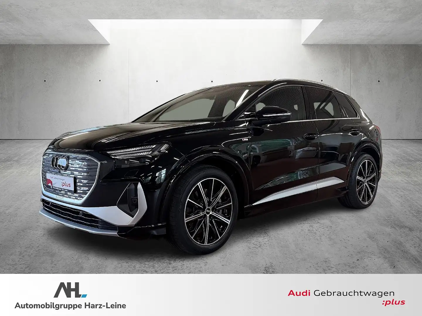 Audi Q4 e-tron 40 S-line Matrix Navi ACC HuD AHK RFK Schwarz - 1