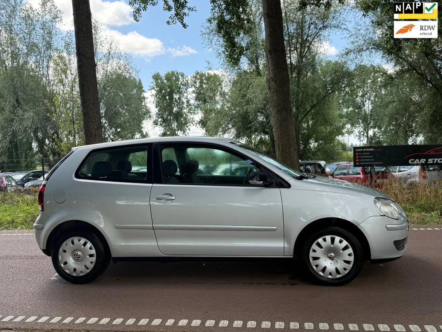 Volkswagen Polo 1.4-16V Optive AIRCO!APK!ZUINIG!KOOPJE! Grijs - 1