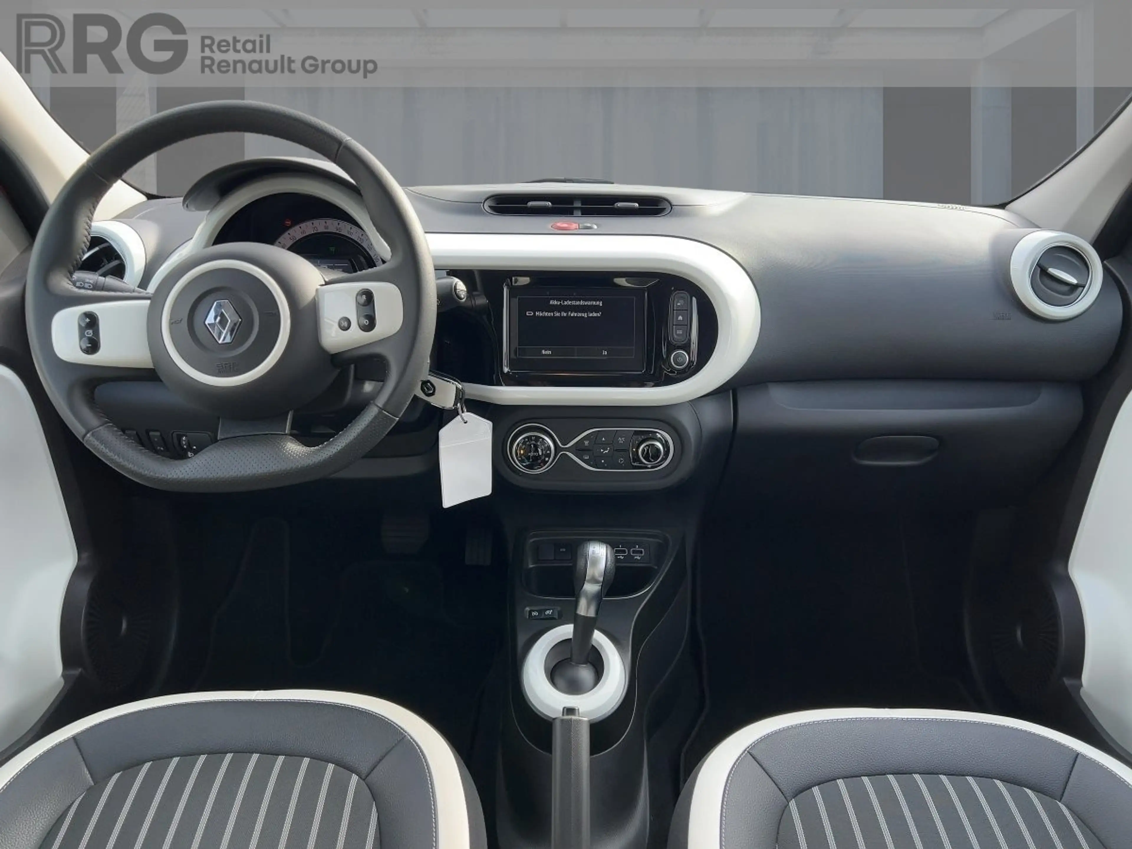 Renault Twingo E-TECH TECHNO 21kWh FALTSCHIEBEDACH — photo 10