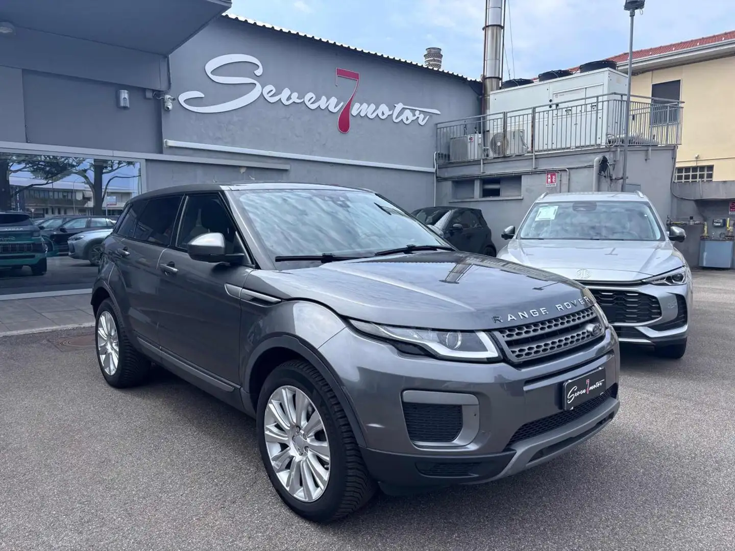 Land Rover Range Rover Evoque 2.0 TD4 150 CV 5p. HSE Dynamic Grigio - 1