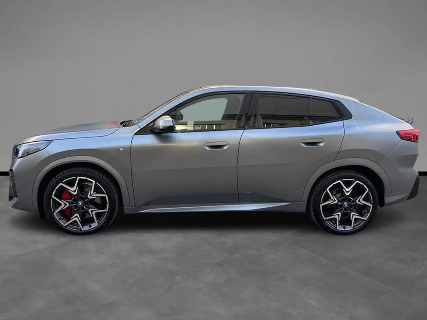BMW iX2 edrive 20 MSport Pro Gris - 2