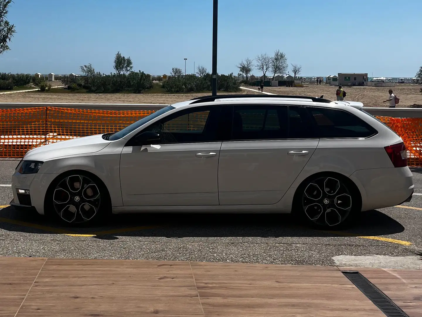 Skoda Octavia Octavia Combi RS 2,0 TSI Green tec DSG Green Weiß - 1