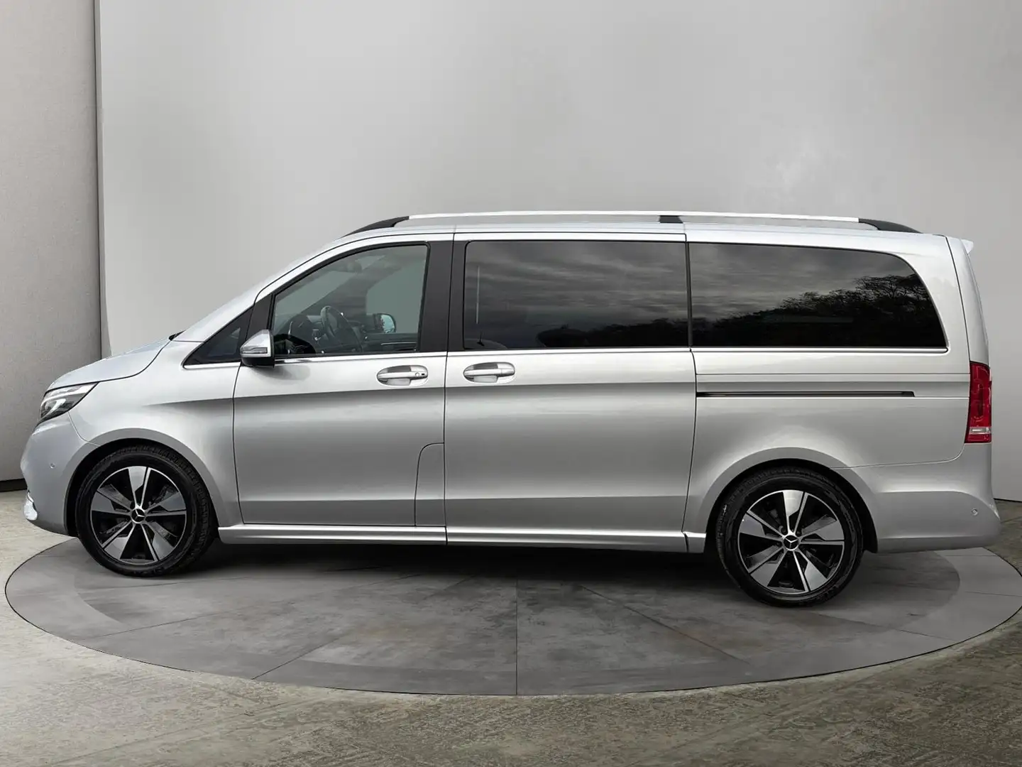 Mercedes-Benz V 300 V d L2 9G-TRONIC Avantgarde Gris - 2