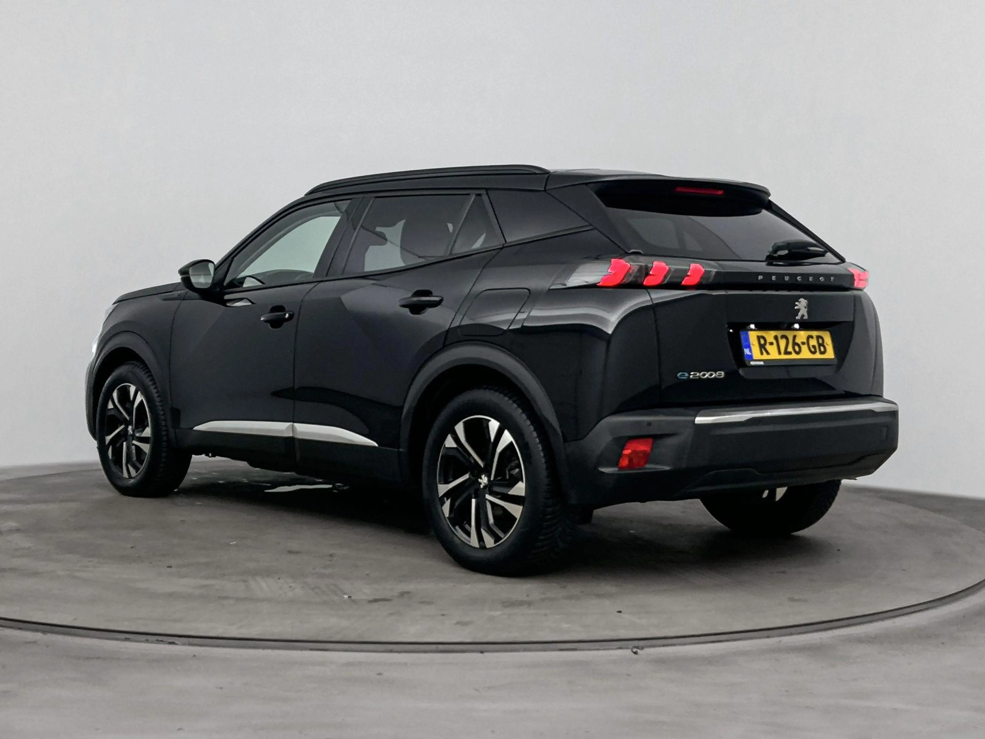 Peugeot e-2008 EV Allure Pack 50 kWh | Adaptieve cruise control | — photo 3