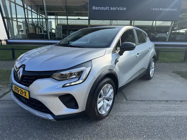 Renault Captur 1.6 E-Tech Hybrid 145 Equilibre / Climate Control