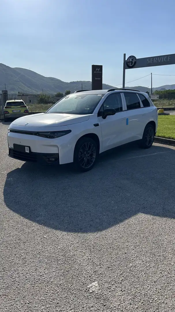 Leapmotor C10 160kW Design Bianco - 1