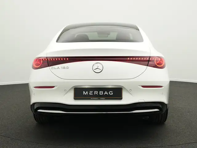 Mercedes-Benz CLA view 4
