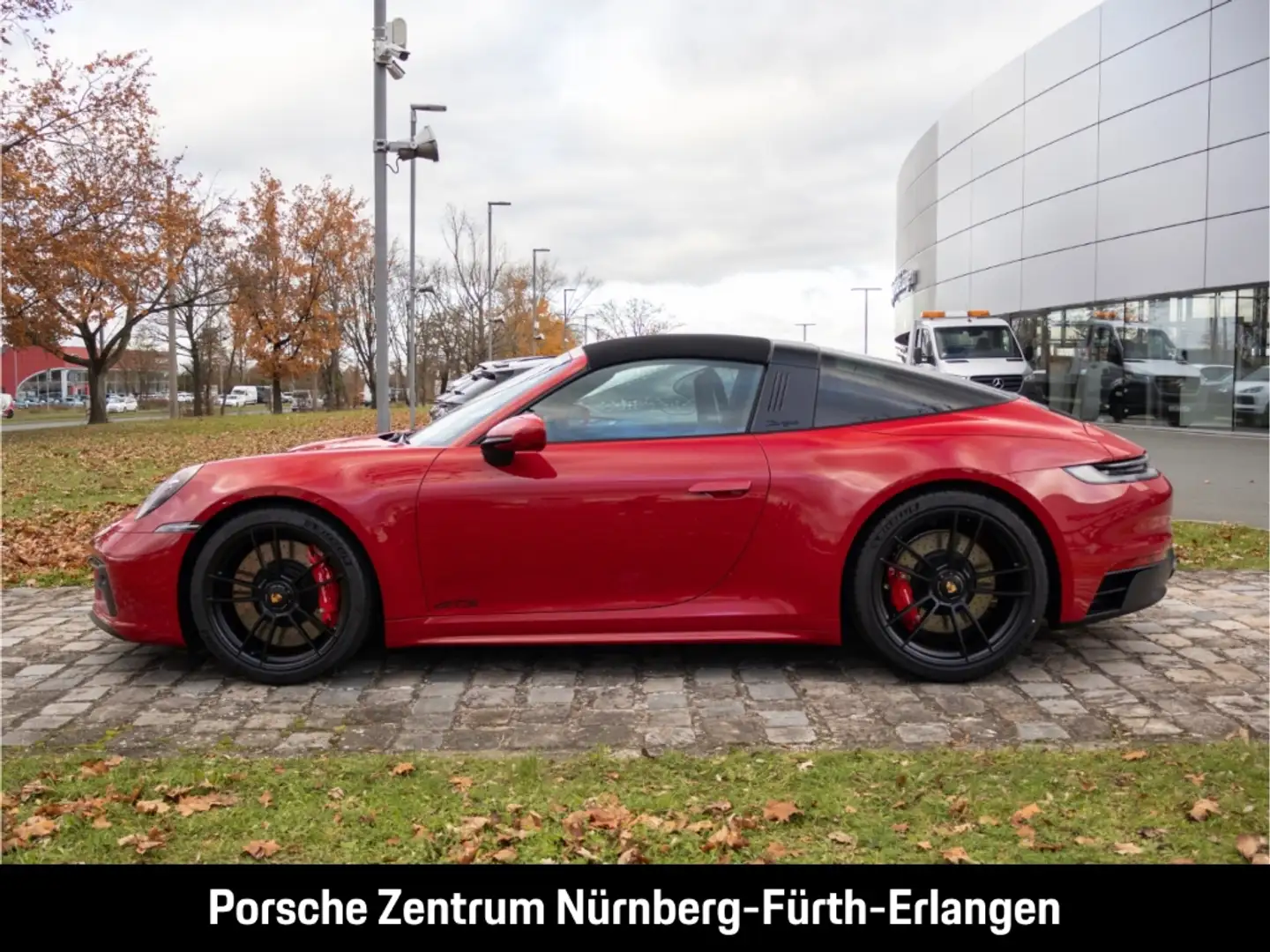 Porsche 992 911 Targa 4 GTS InnoDrive Matrix 18-Wege SurroundV Rouge - 2