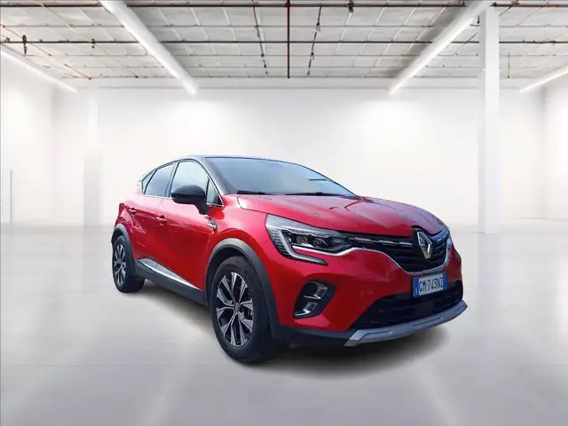 Renault Captur 1.6 E-Tech full hybrid E-Tech Engineered 145cv aut