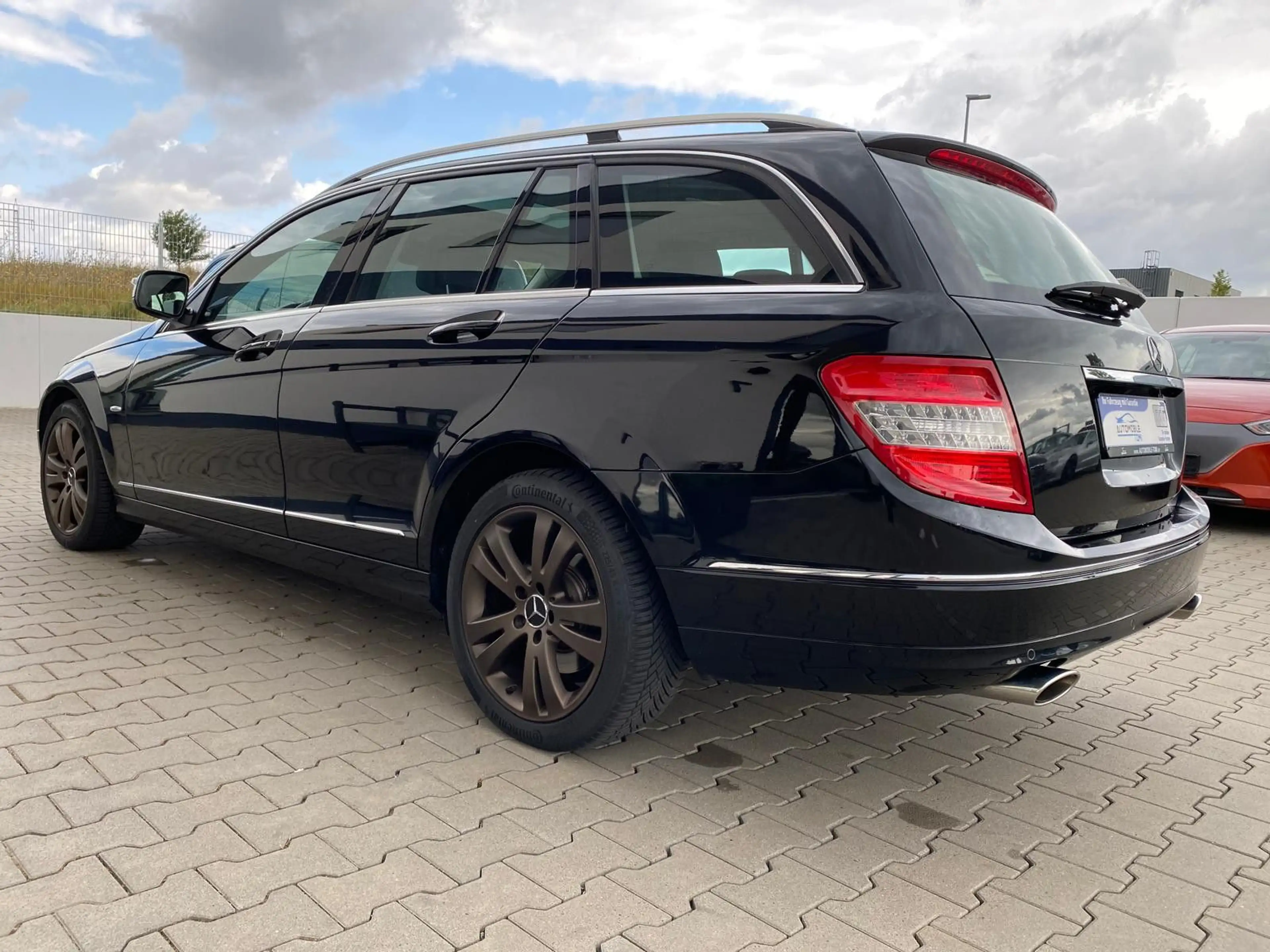 Mercedes-Benz C 350 AMG Paket/NAVI/LEDER/Avantgarde — photo 9