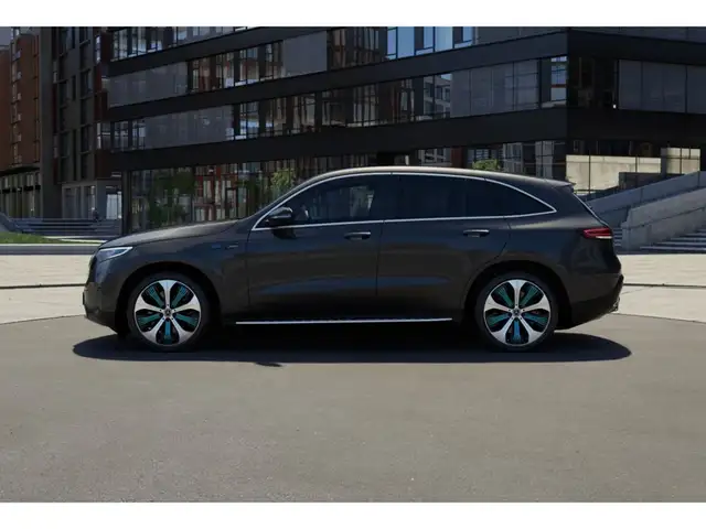 Mercedes-Benz Eqc view 4