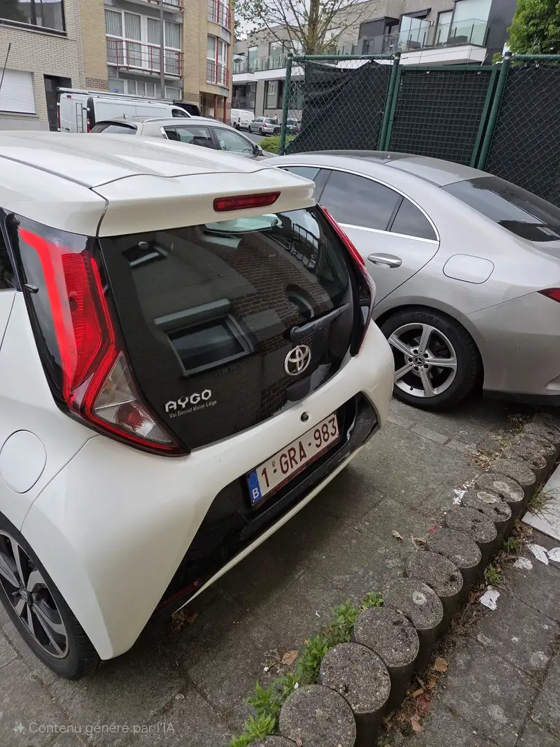 Toyota Aygo 1.0i VVT-i x-cite - 2