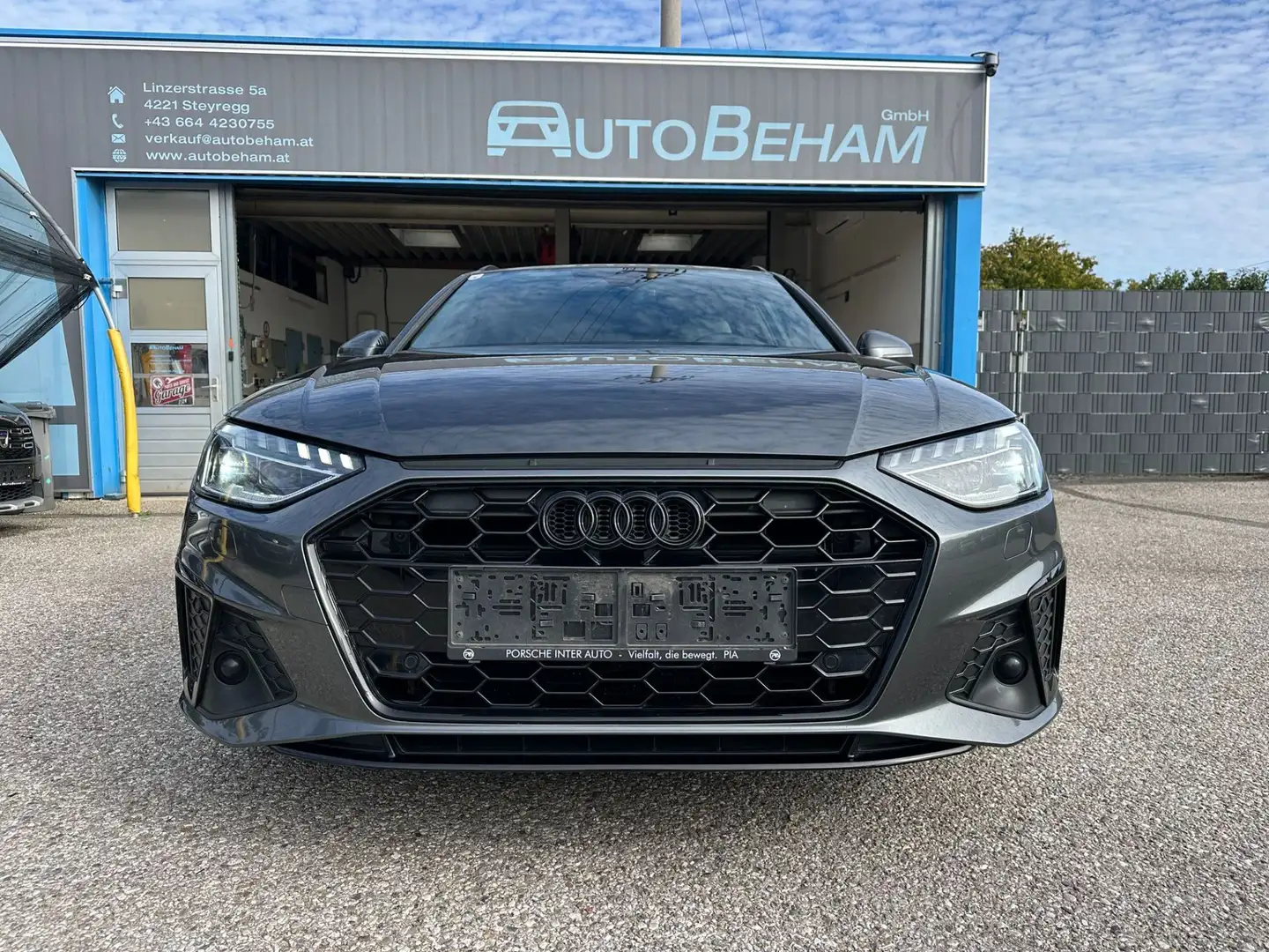 Audi A4 Avant 35 TDI S-line S-tronic Matrix-ACC Grau - 2