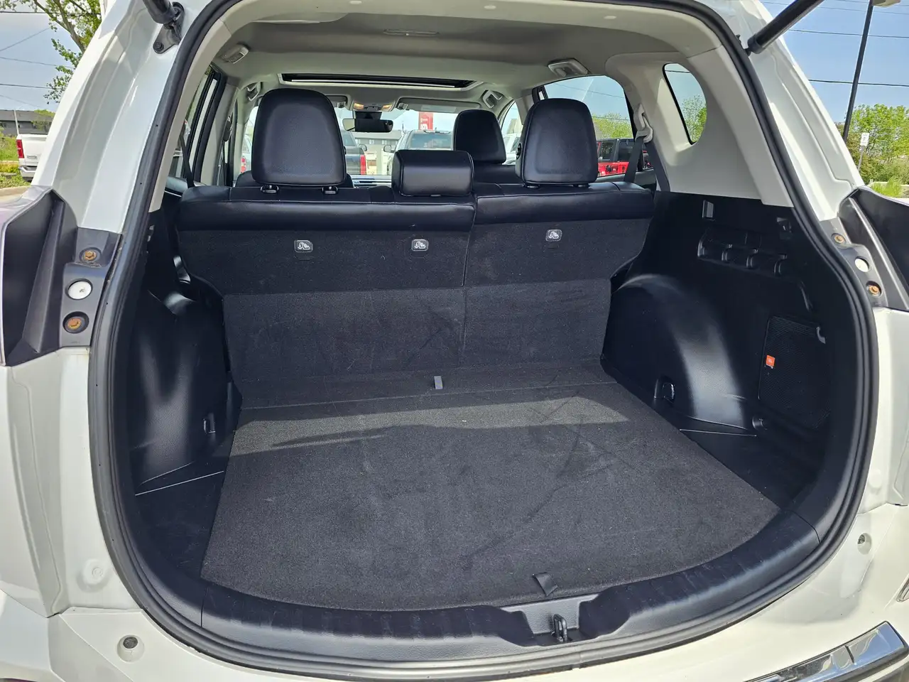 Toyota RAV 4 снимка Toyota RAV 4
