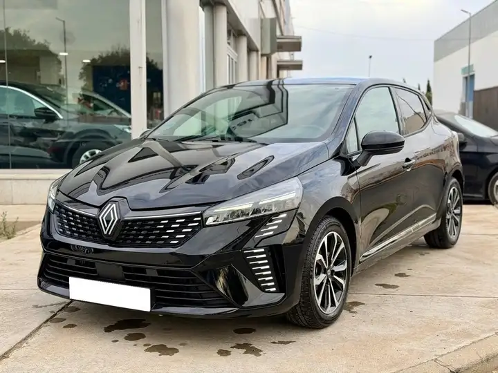 Renault Clio techno TCe 2025, foto 5