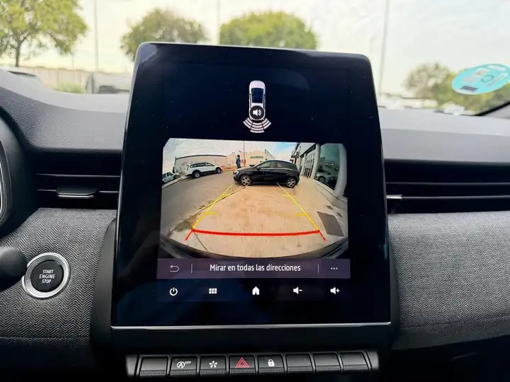 Renault Clio techno TCe 2025, foto 16