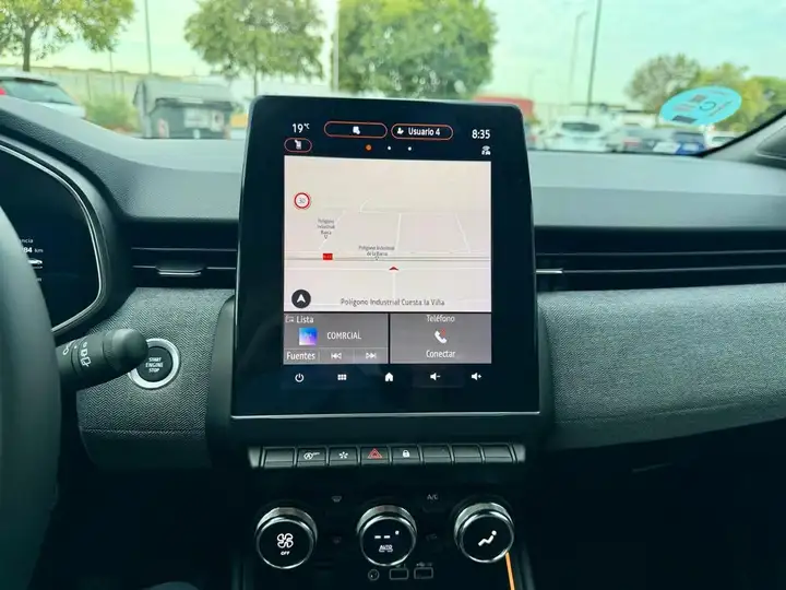 Renault Clio techno TCe 2025, foto 17
