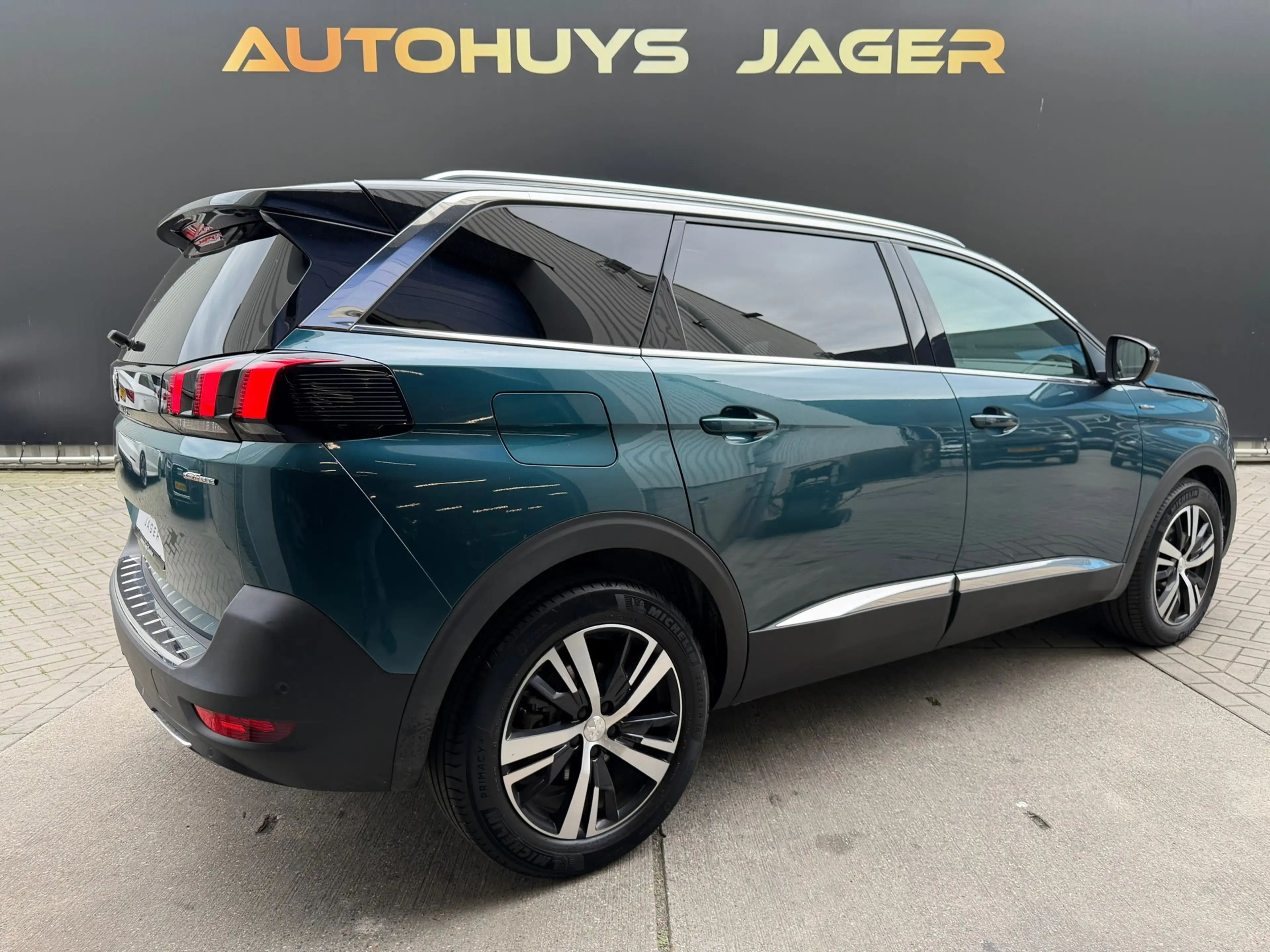 Peugeot 5008 1.2 PureTech GT-Line Panorama Camera Carplay 7p. — photo 7