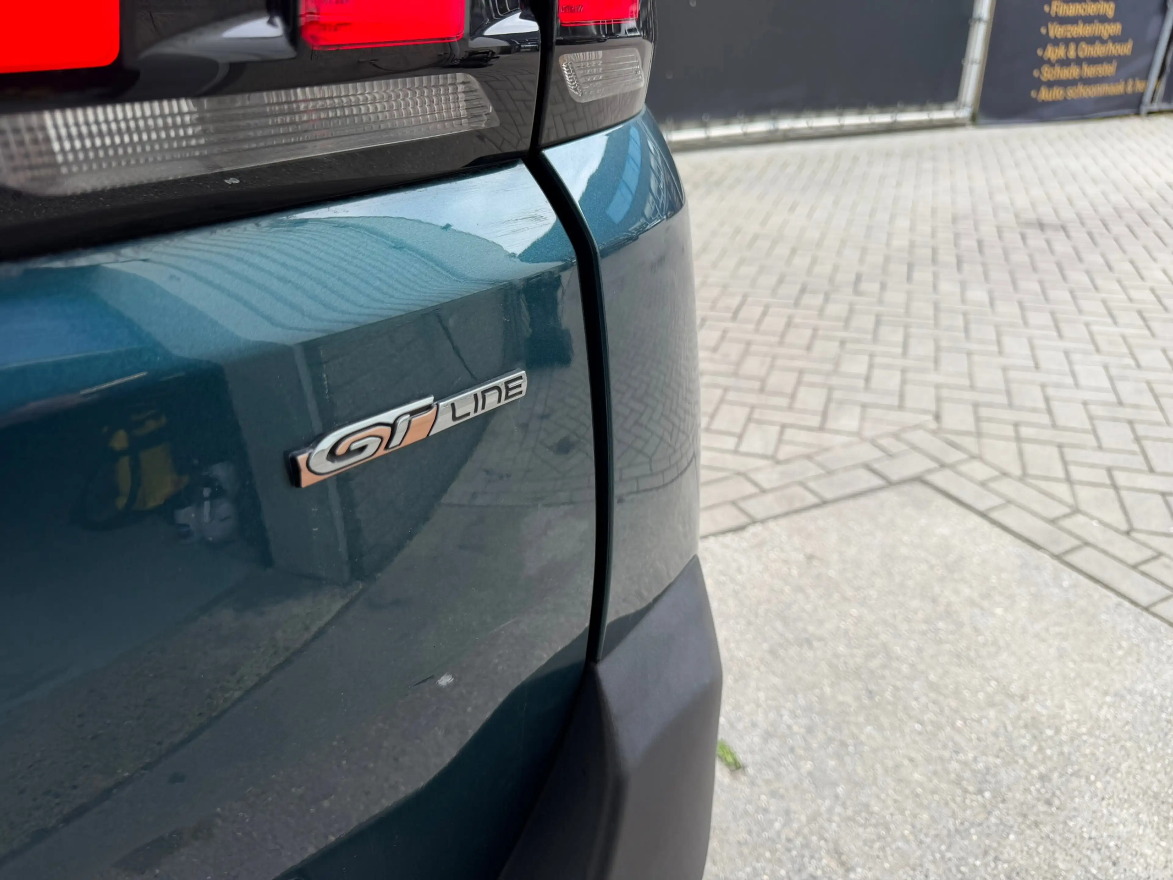 Peugeot 5008 1.2 PureTech GT-Line Panorama Camera Carplay 7p. — photo 13