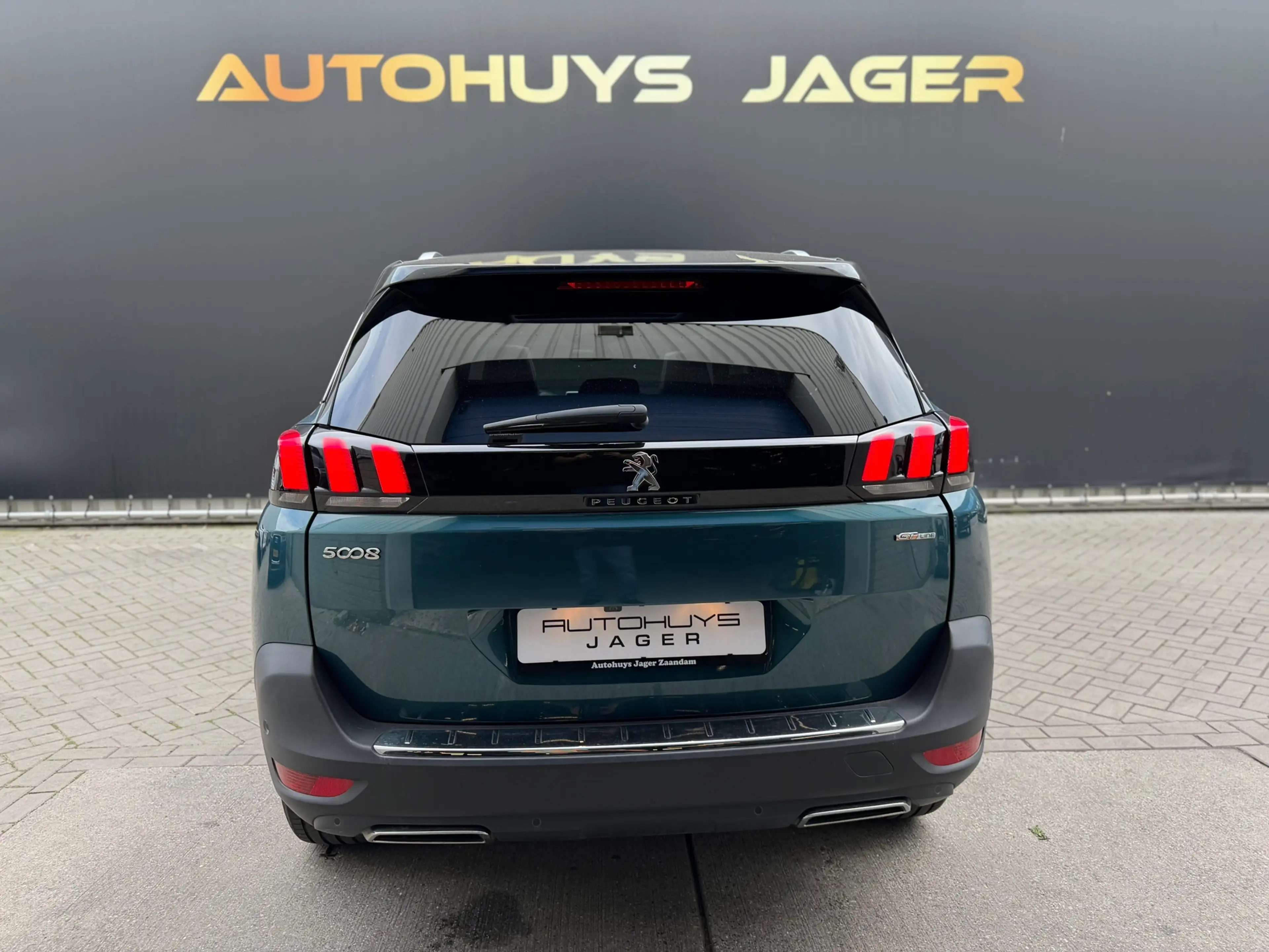 Peugeot 5008 1.2 PureTech GT-Line Panorama Camera Carplay 7p. — photo 12