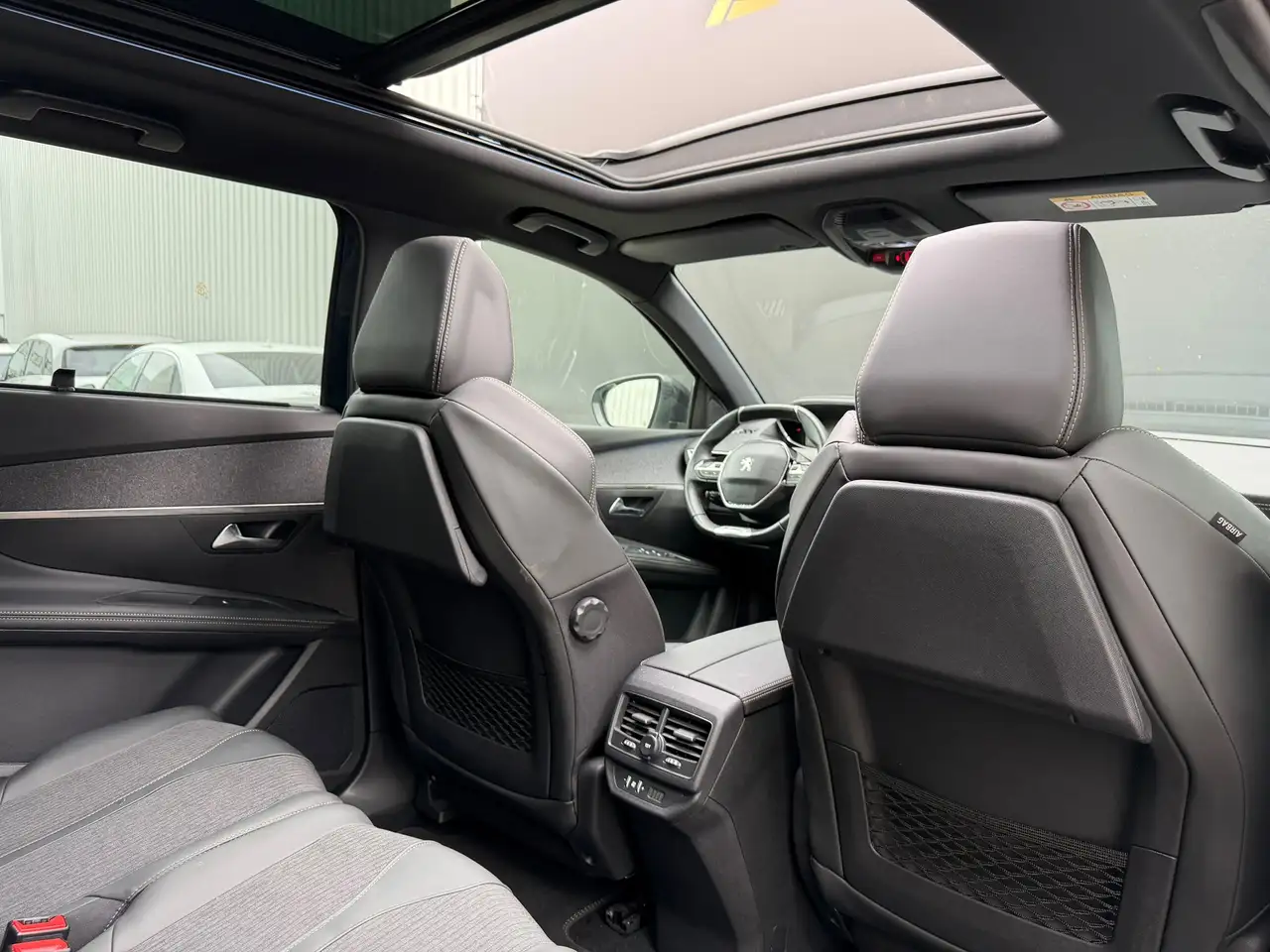 Peugeot 5008 1.2 PureTech GT-Line Panorama Camera Carplay 7p., миниатюра 27