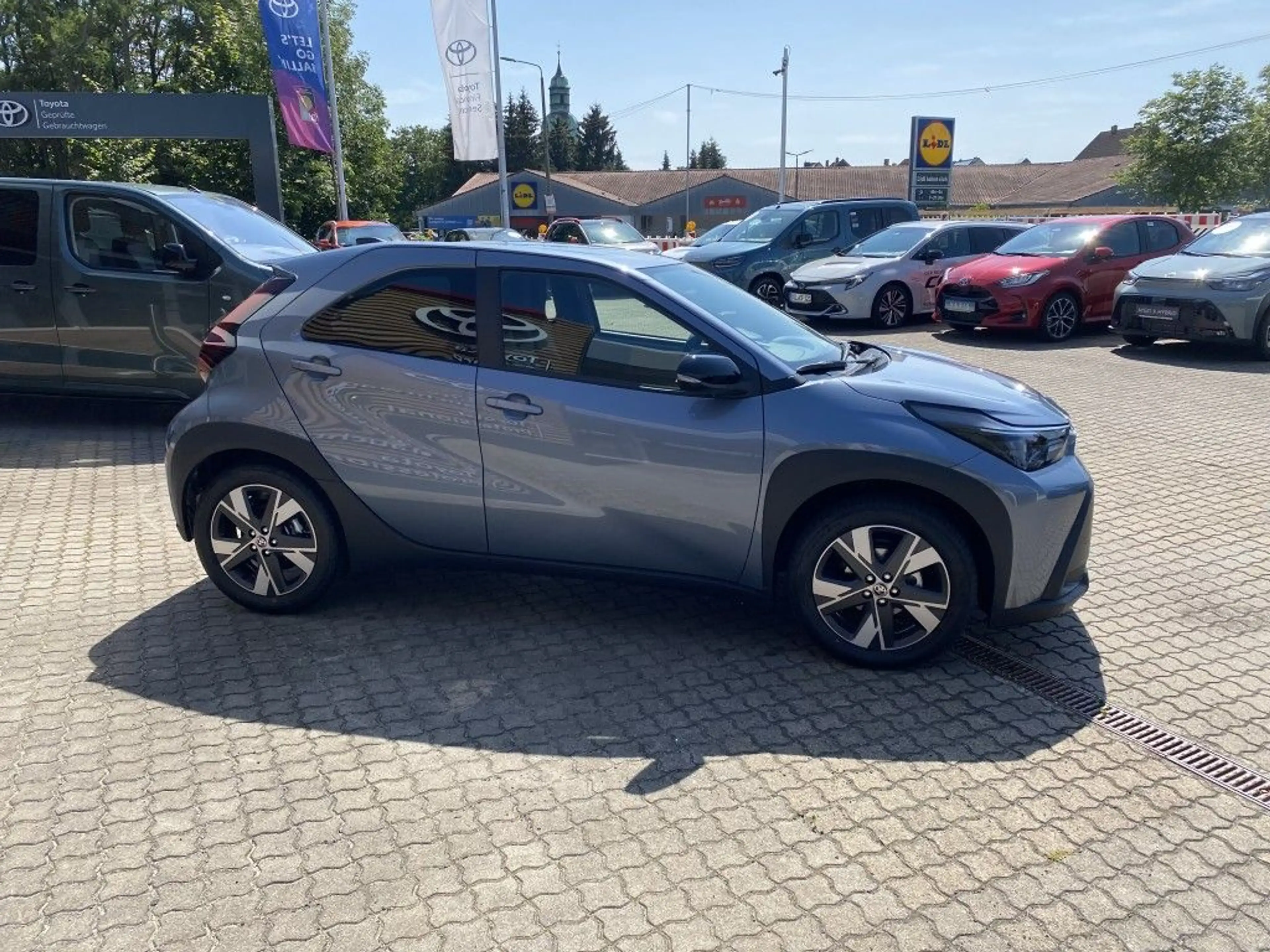 Toyota Aygo X 1,5 Hybrid AT Active inkl. 1 Satz Alu-Winterkomple — photo 4