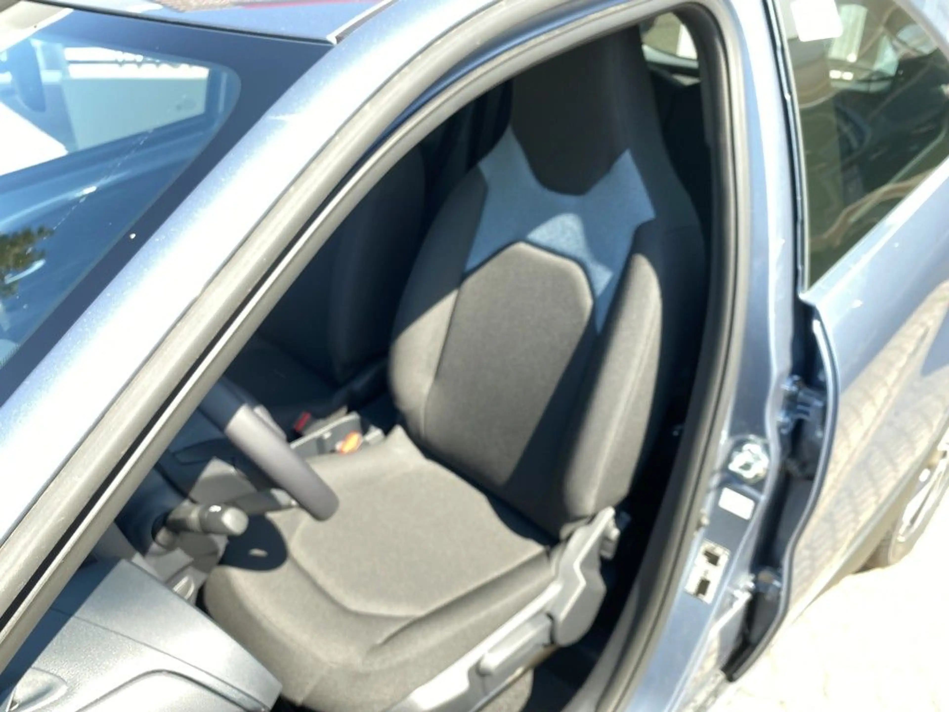 Toyota Aygo X 1,5 Hybrid AT Active inkl. 1 Satz Alu-Winterkomple — photo 14