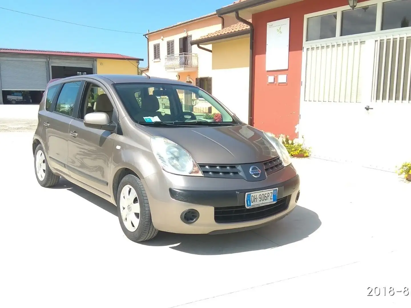 Nissan Note 1.4 16v Visia gpl Brąz - 1