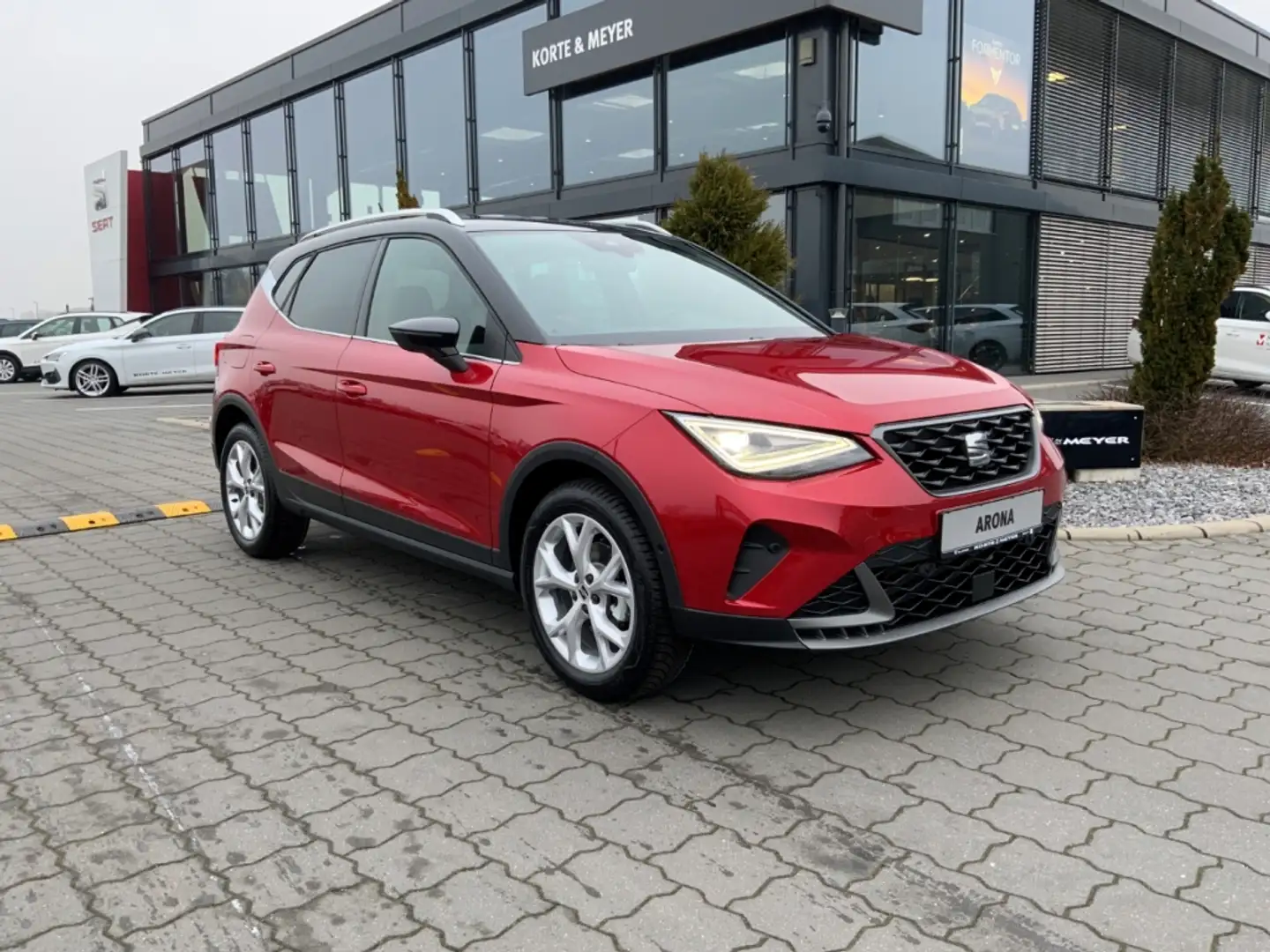 SEAT Arona FR 1.0TSI 7-DSG+ACC+Navi+ Sitzhzg Rot - 2