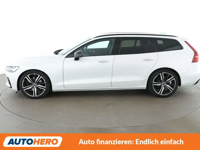 Volvo V60 view 3