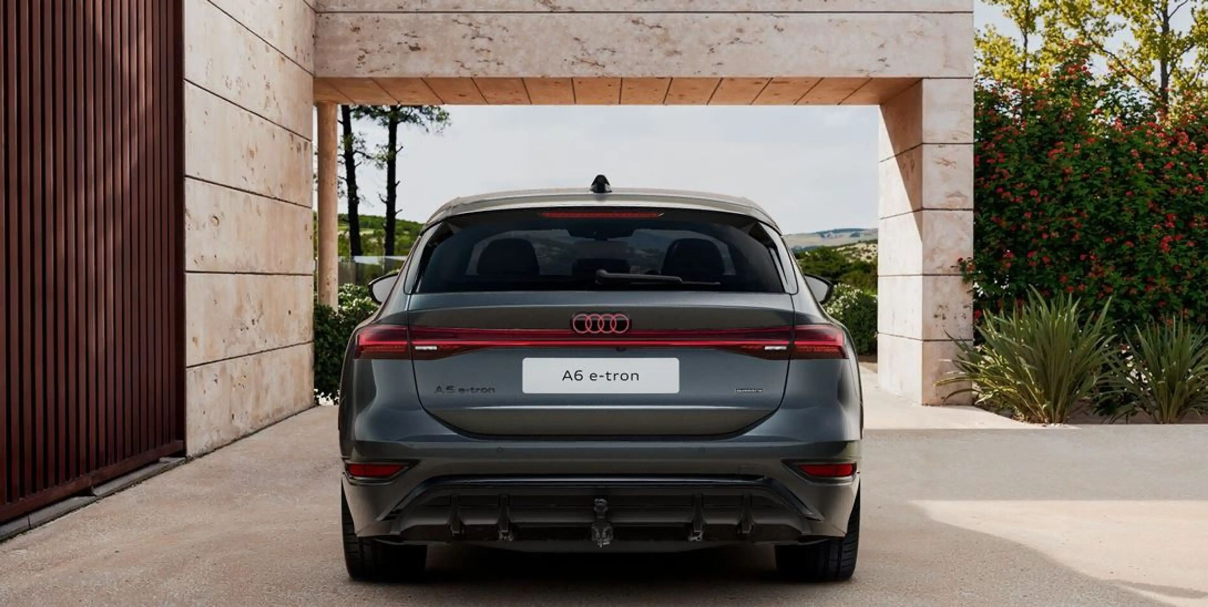 Audi A6 e-tron A6 Avant S line business e-tron quattro — photo 5