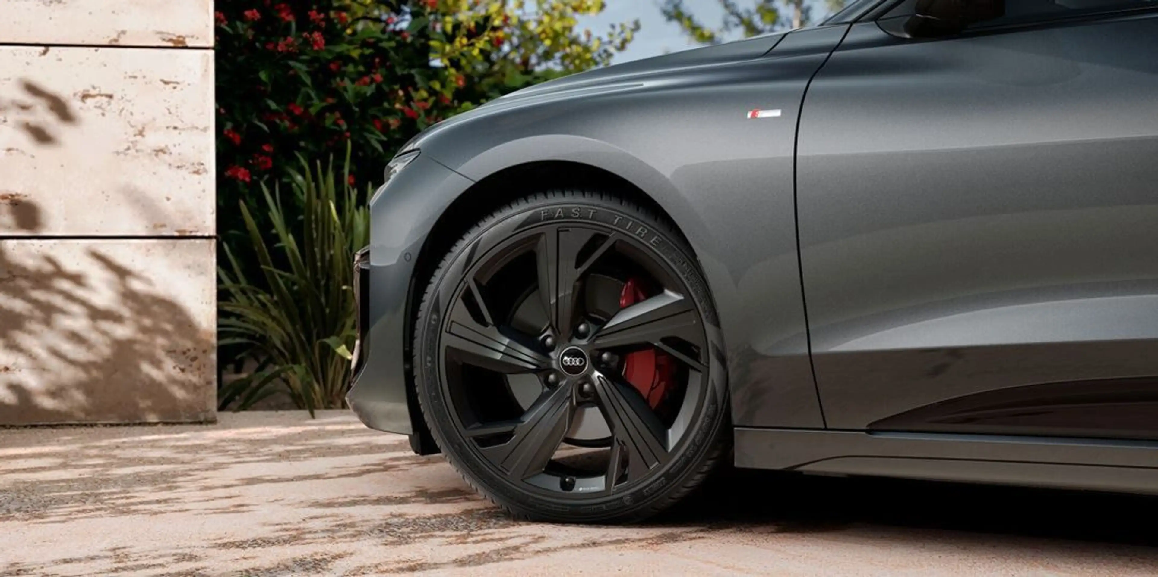 Audi A6 e-tron A6 Avant S line business e-tron quattro — photo 7